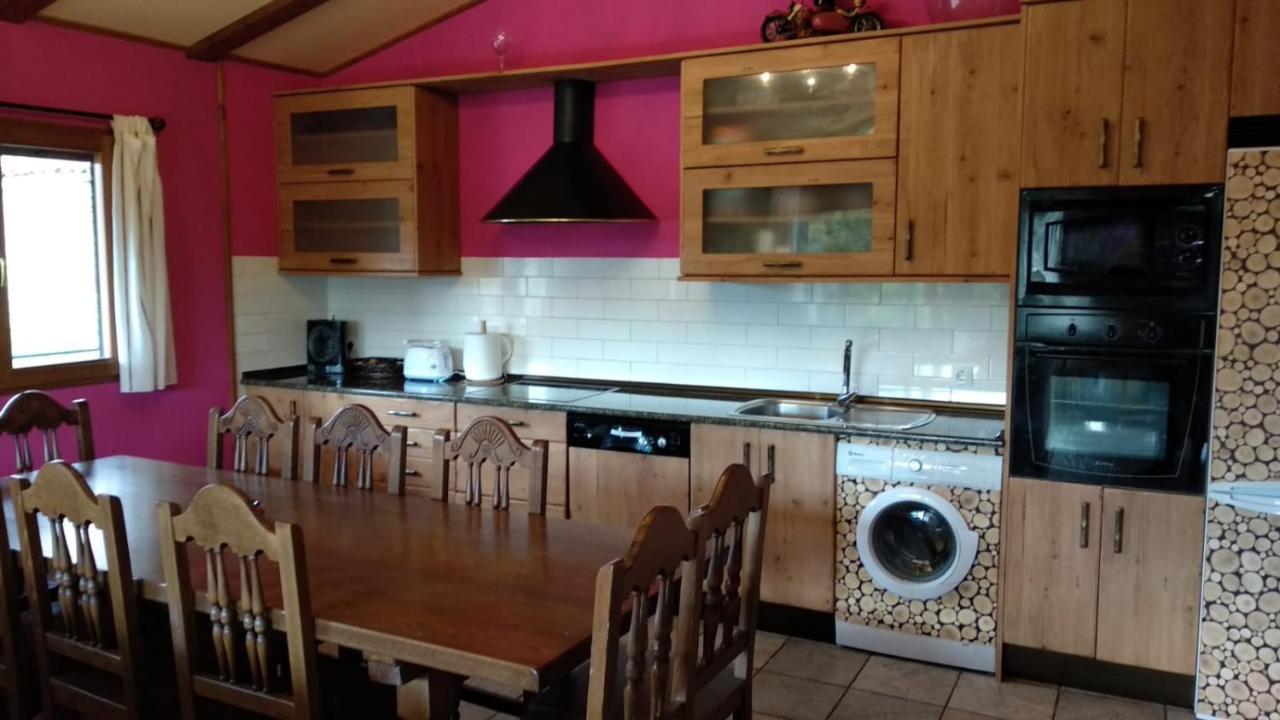 Hébergement de vacances Con Piscina Sansil Rural *