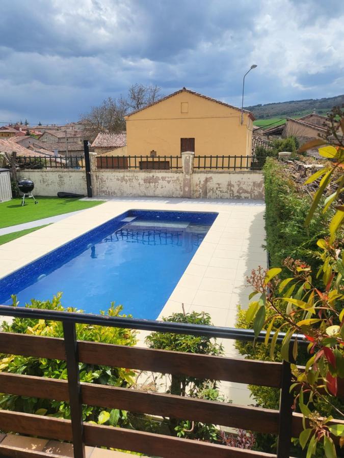 Con Piscina Sansil Rural